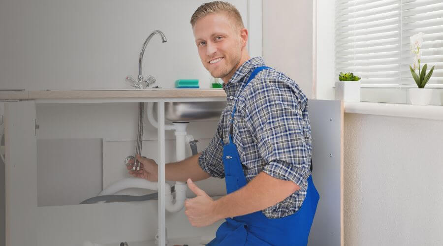 Expert burst pipe repair services in Burfordville, MO
